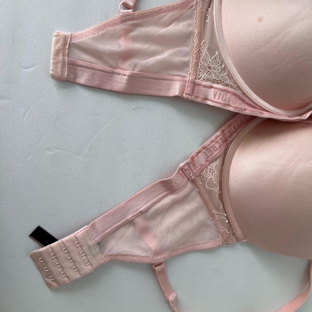 Victoria's Secret Blush Lace Bra - Picture 6 of 7